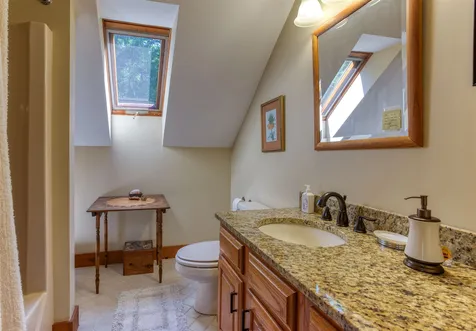 2003 Hale Hollow Road Plymouth VT 05056