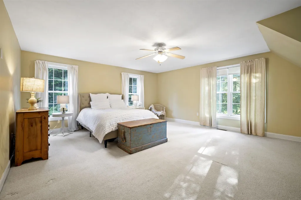57 Mohawk Lane Brentwood NH 03833