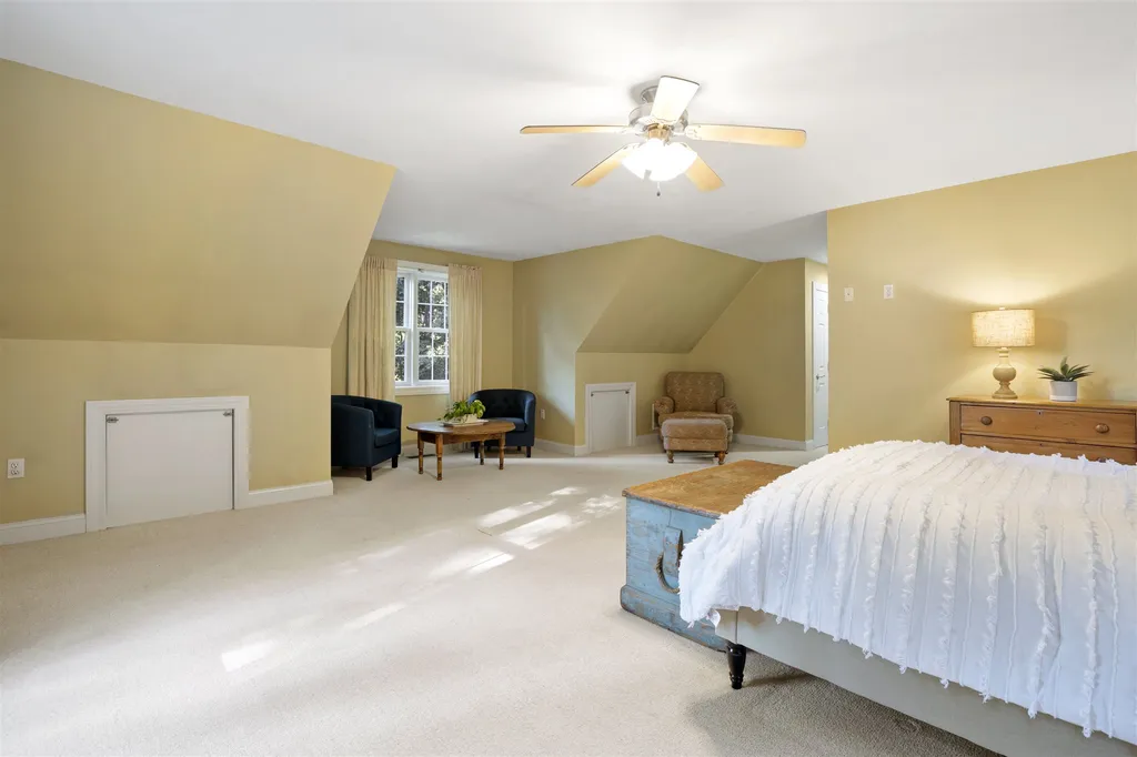 57 Mohawk Lane Brentwood NH 03833