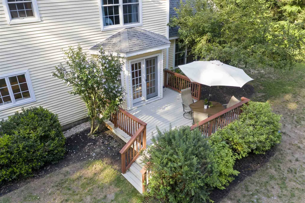 57 Mohawk Lane Brentwood NH 03833
