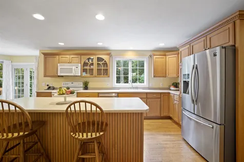 57 Mohawk Lane Brentwood NH 03833