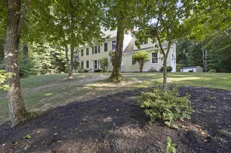 57 Mohawk Lane Brentwood NH 03833