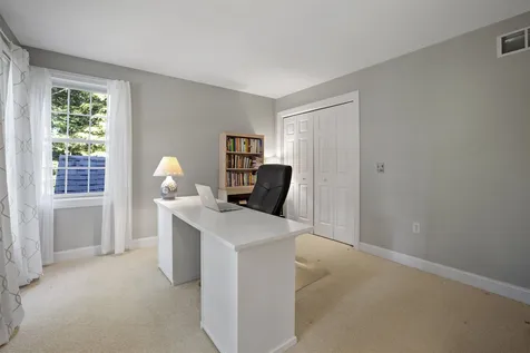 57 Mohawk Lane Brentwood NH 03833