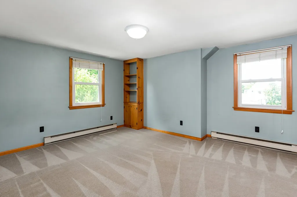 6 Doelson Street Somersworth NH 03878