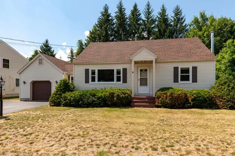 6 Doelson Street Somersworth NH 03878