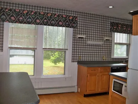 9 Orchard Avenue Nashua NH 03060