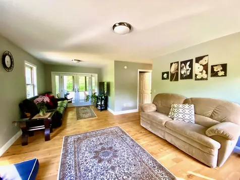 88 Heath Lane New London NH 03257