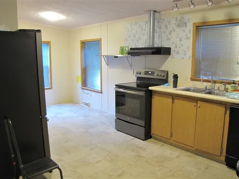 15 Christie Lane Brattleboro VT 05301