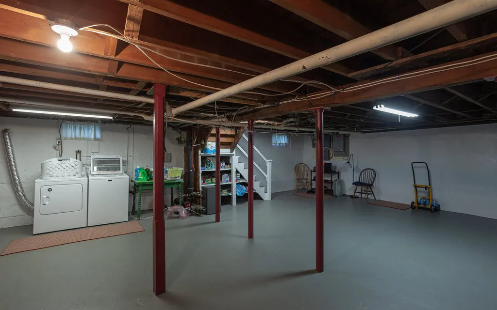 88 Arch Street Keene NH 03431