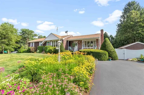 14 Briar Avenue Salem NH 03079