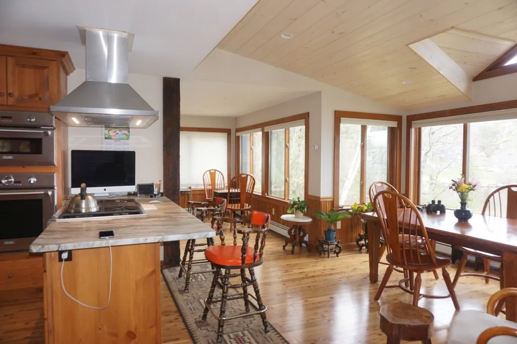 13 Baas Drive Wolfeboro NH 03894
