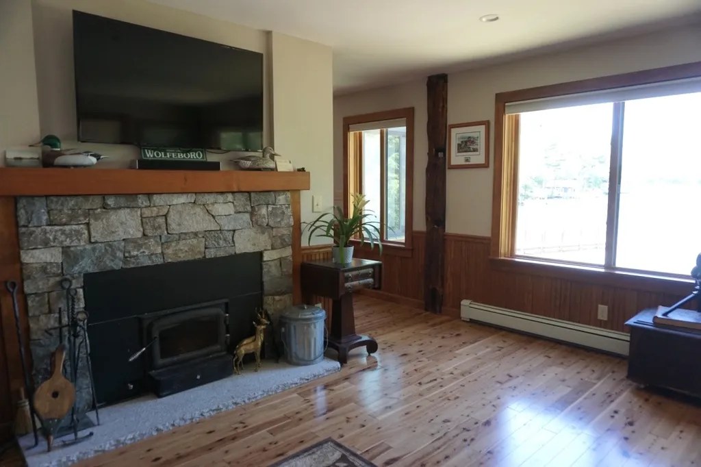 13 Baas Drive Wolfeboro NH 03894