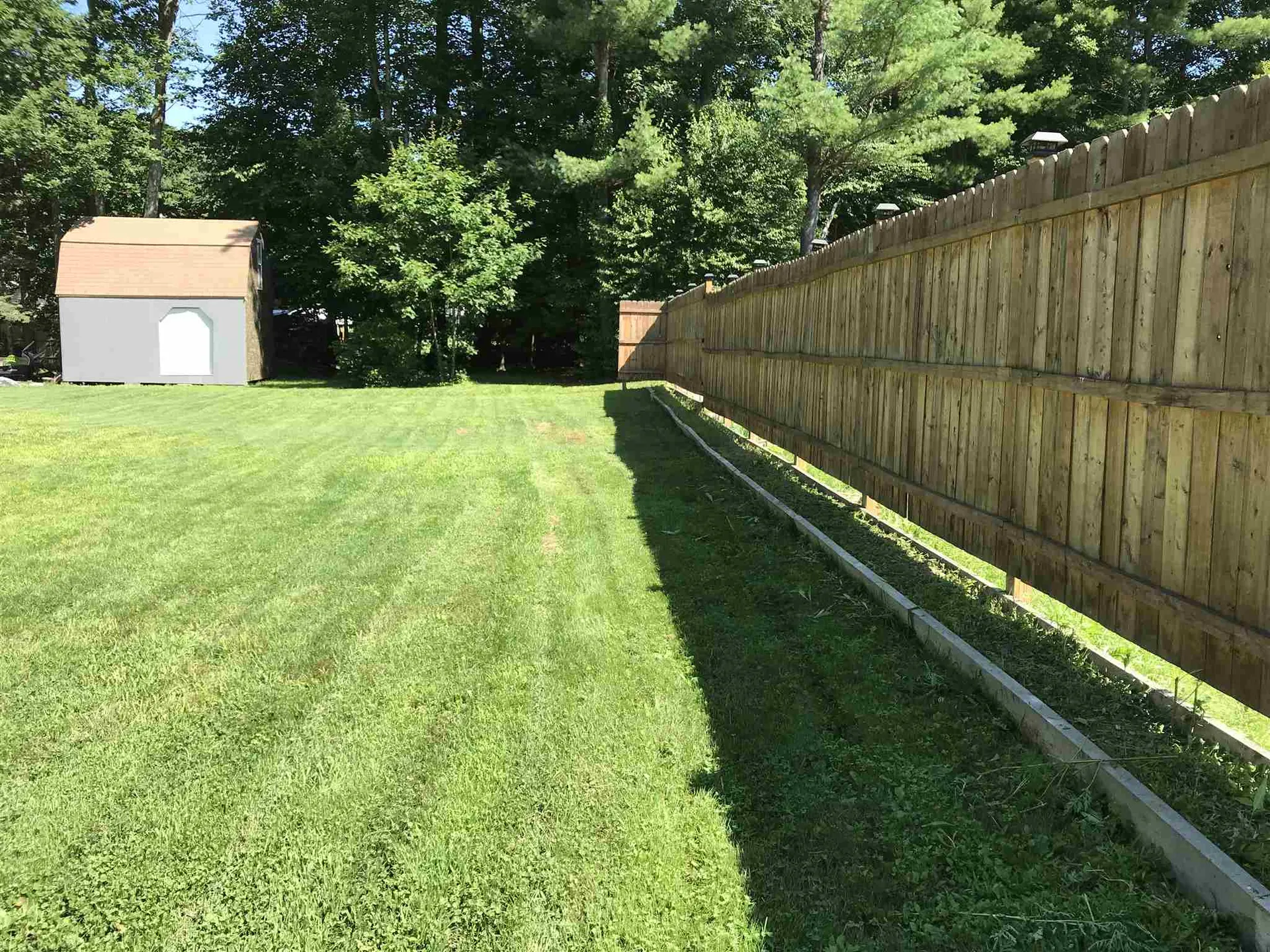 39 Bunker Lane Madbury NH 03823