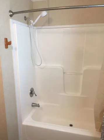 39 Bunker Lane Madbury NH 03823