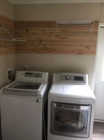 39 Bunker Lane Madbury NH 03823
