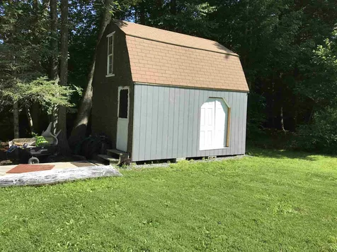 39 Bunker Lane Madbury NH 03823