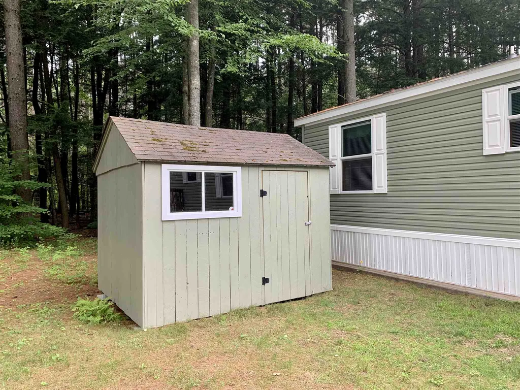 29 Oriole Avenue Keene NH 03431