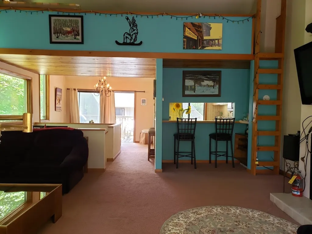 221 Drumley South Road Warren VT 05674