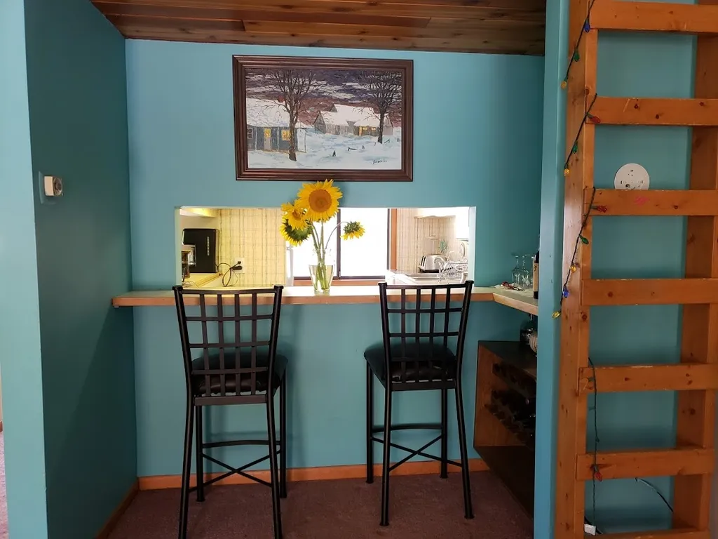 221 Drumley South Road Warren VT 05674