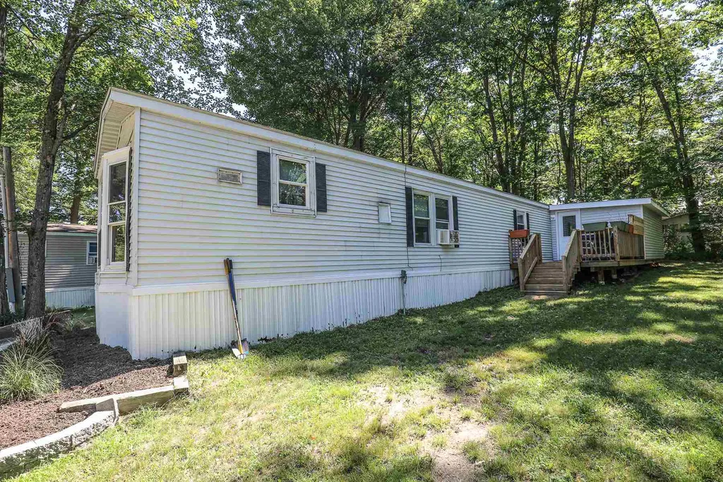 3 Cedar Street Exeter NH 03833
