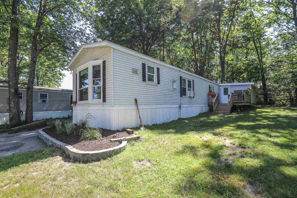 3 Cedar Street Exeter NH 03833