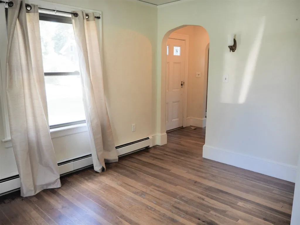1072 Maplewood Avenue Portsmouth NH 03801