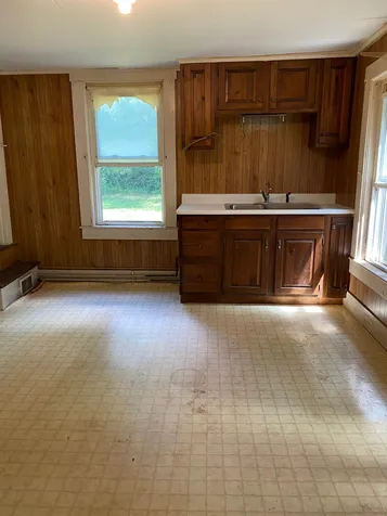36 Village Road Wilmot NH 03287