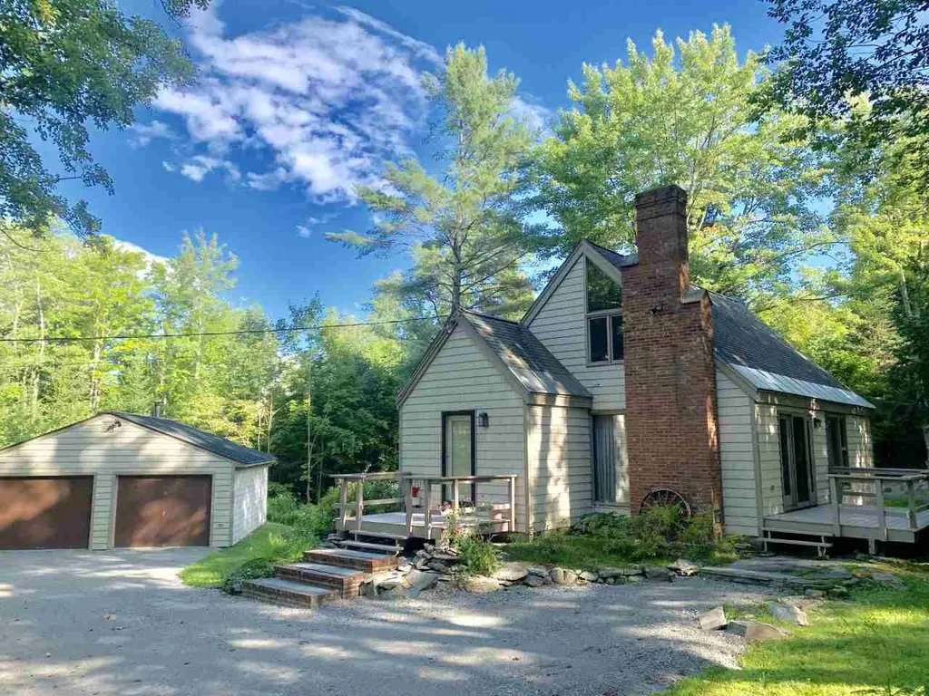351 Old Stowell Hill Road Londonderry VT 05148