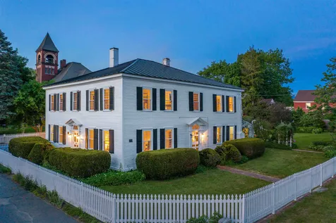 90 School Street Haverhill NH 03765