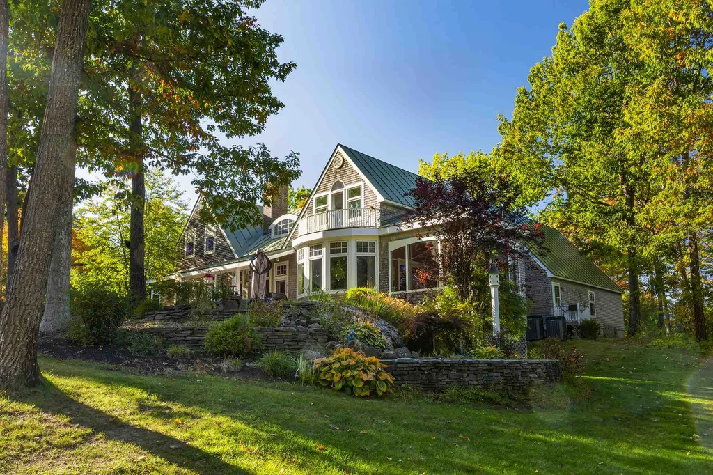20 Saddle Hill Road Amherst NH 03031