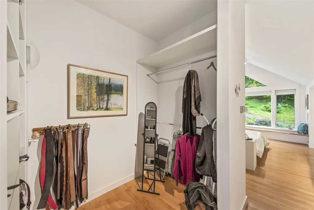 477 Thistle Hill Road Pomfret VT 05053
