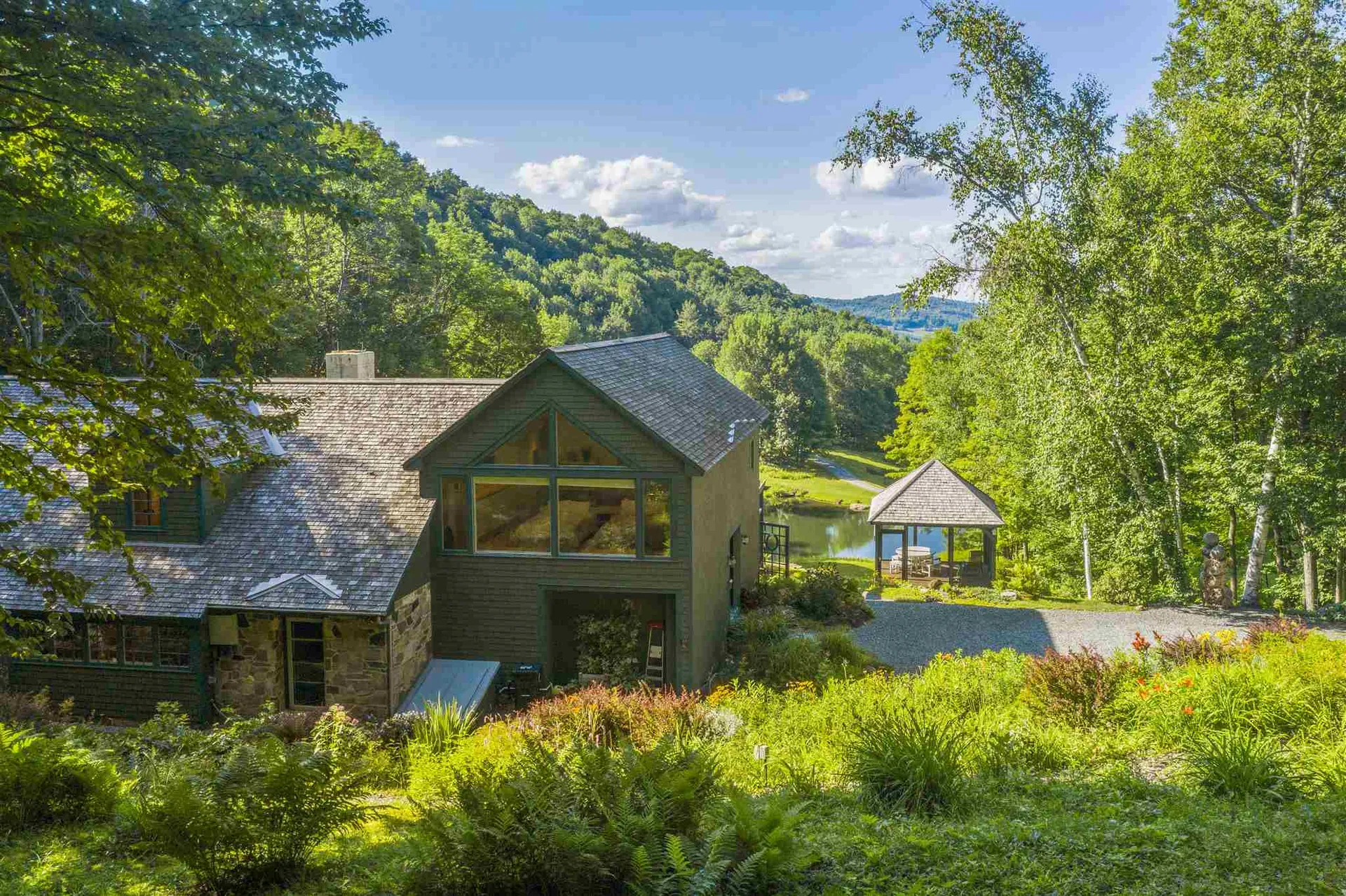 477 Thistle Hill Road Pomfret VT 05053