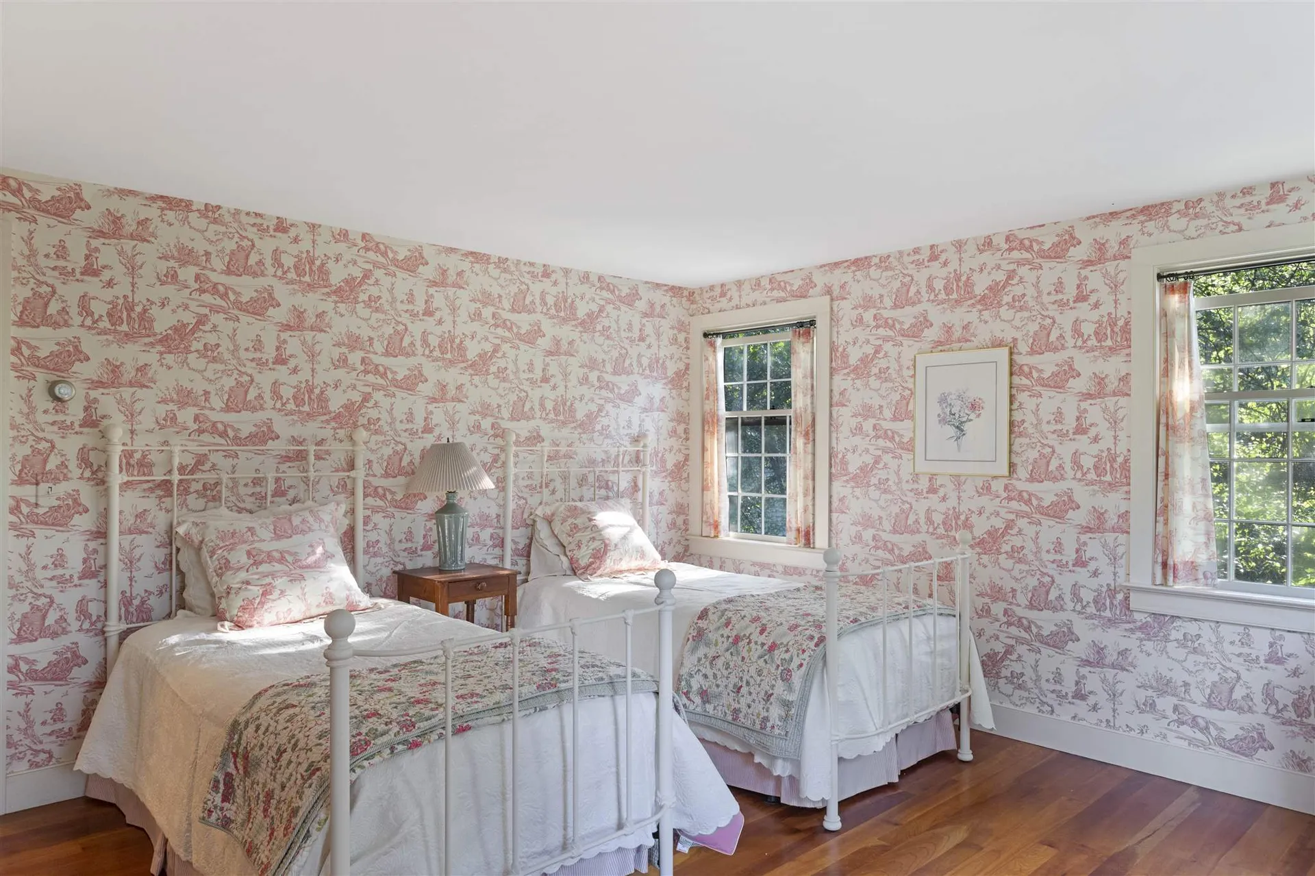 390 Handy Road Pomfret VT 05067