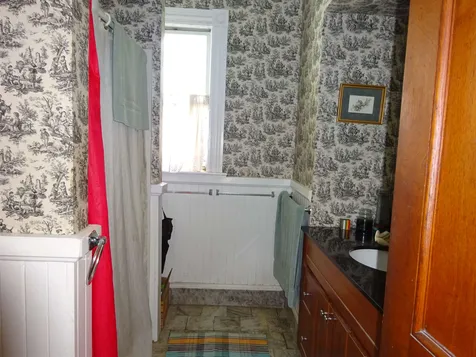 28 Route 12 Hartland VT 05048