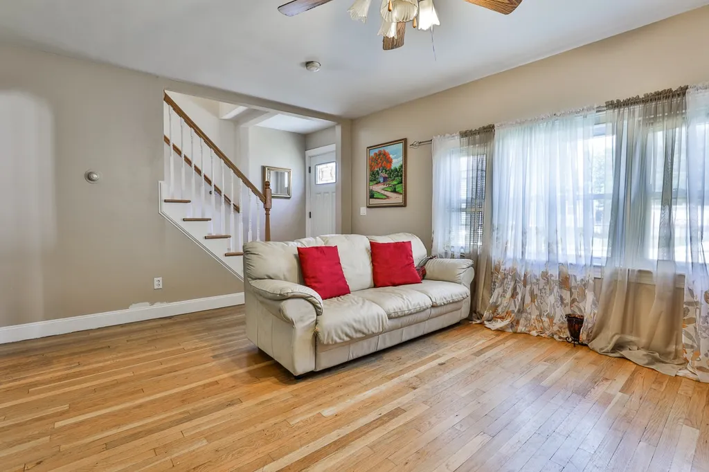 67 Bowers Street Nashua NH 03060
