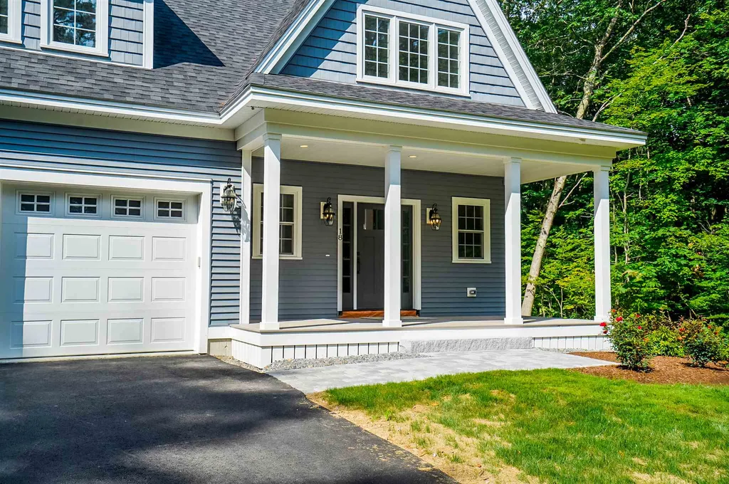 18 Garrison Lane Exeter NH 03833