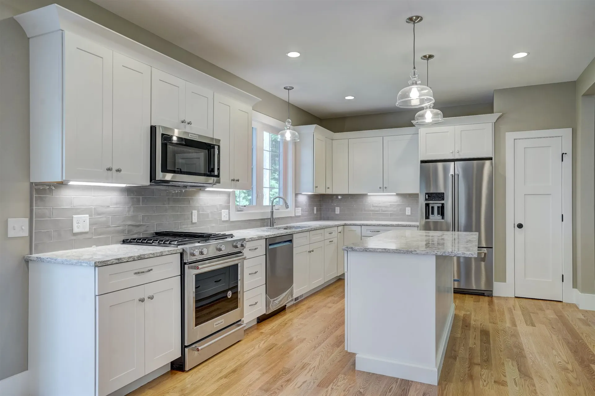 18 Garrison Lane Exeter NH 03833