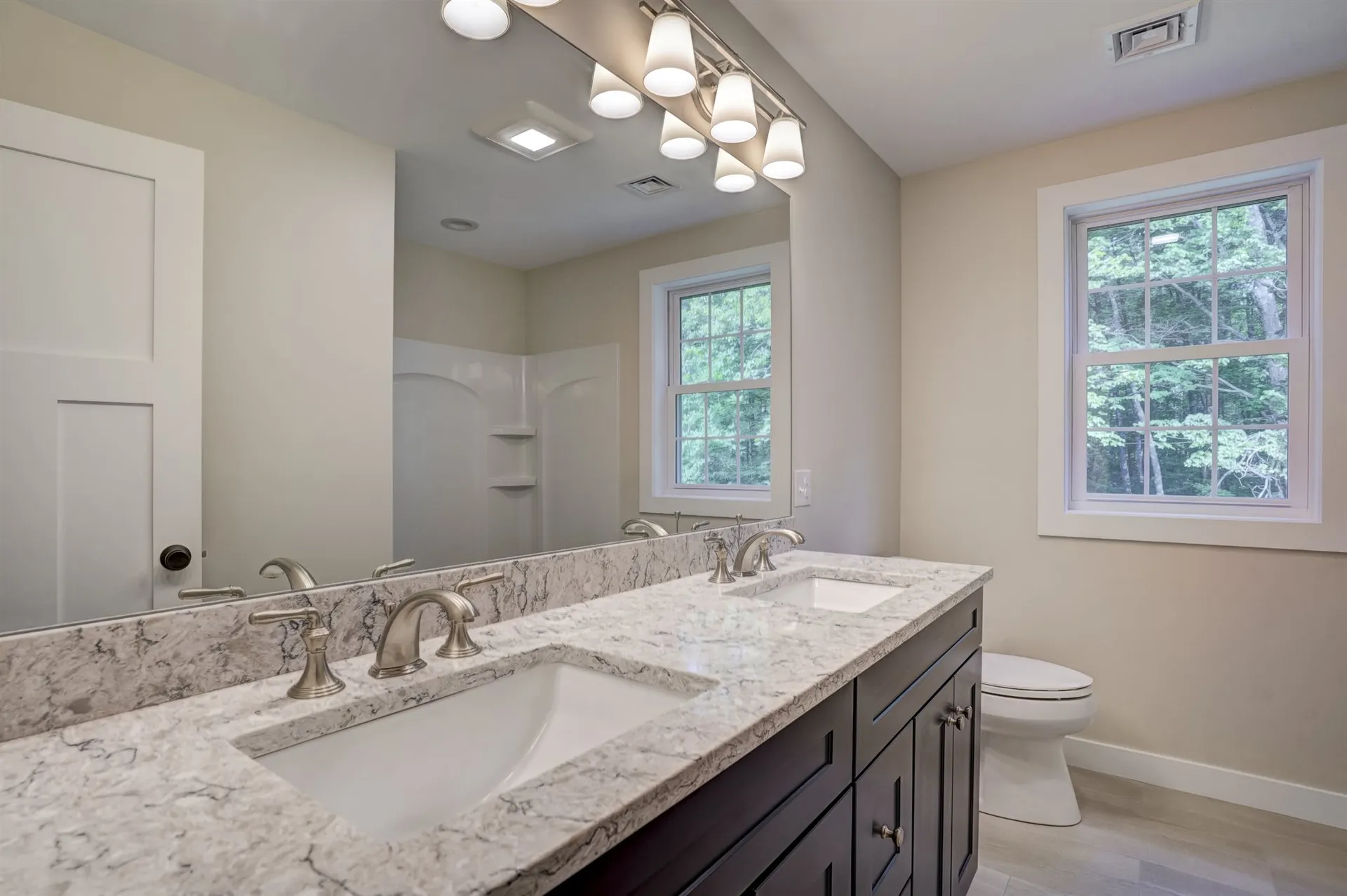 18 Garrison Lane Exeter NH 03833