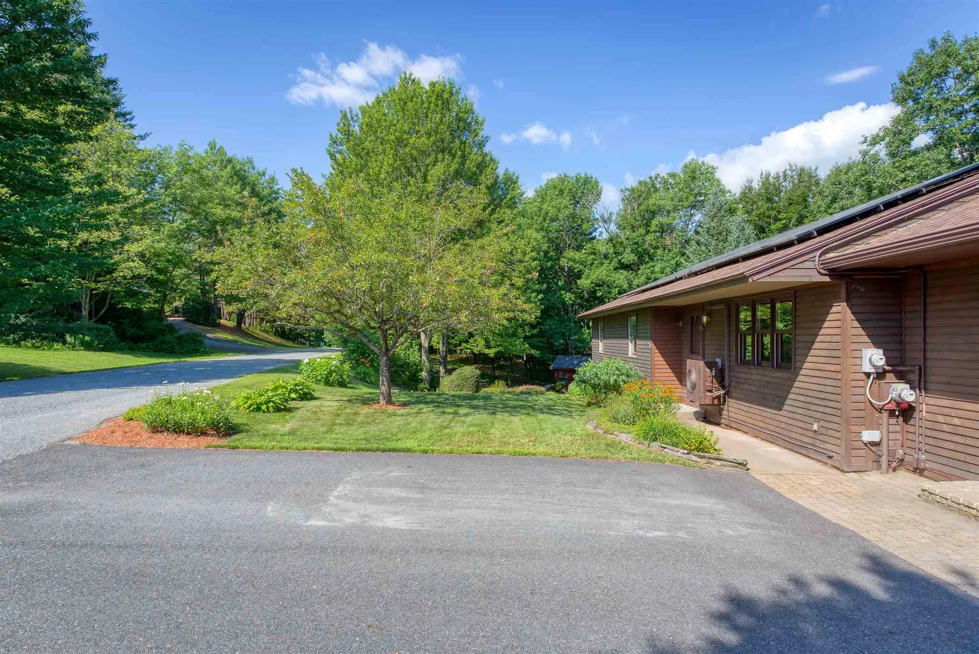 160 Jennifer Lane Hartford VT 05001