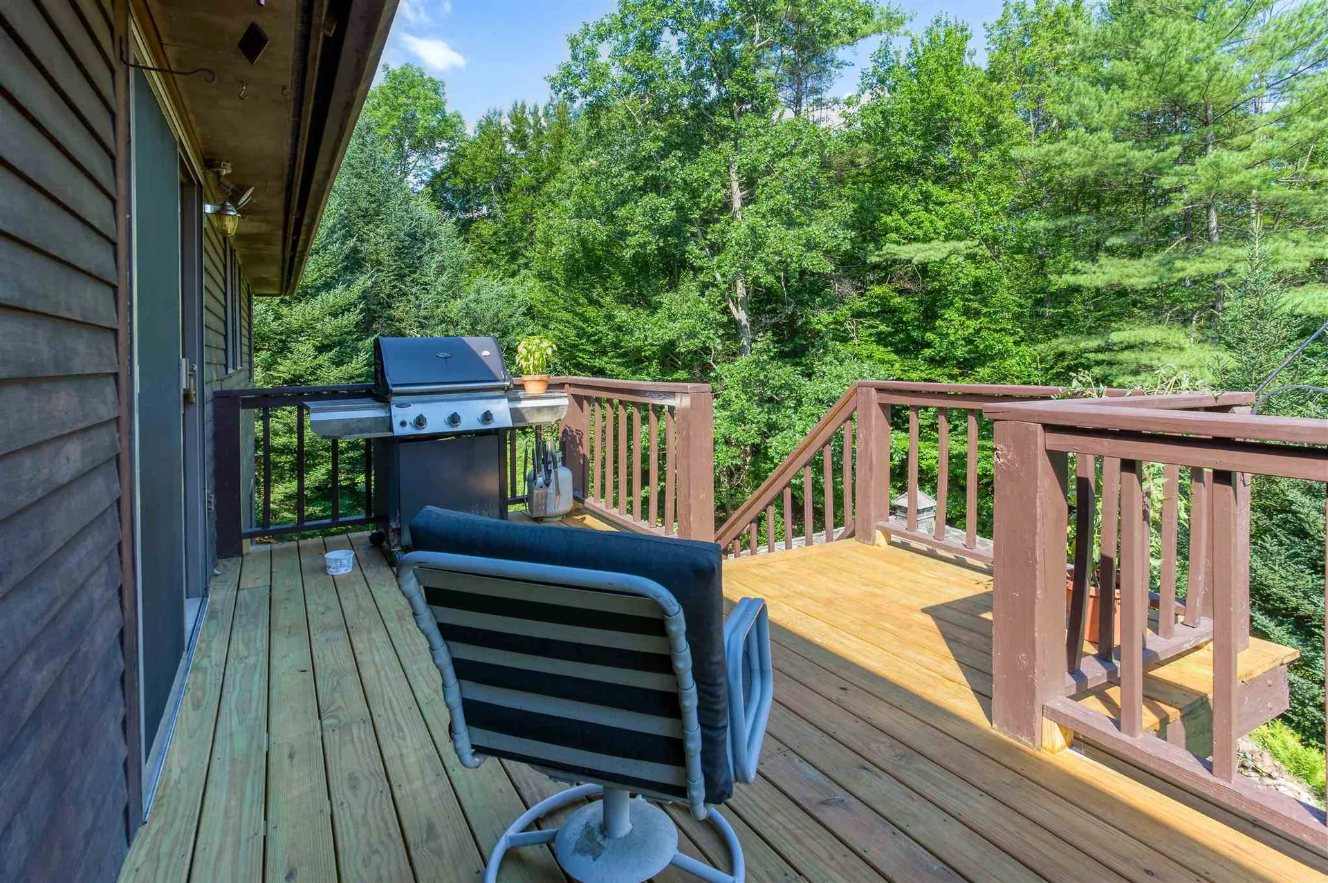 160 Jennifer Lane Hartford VT 05001