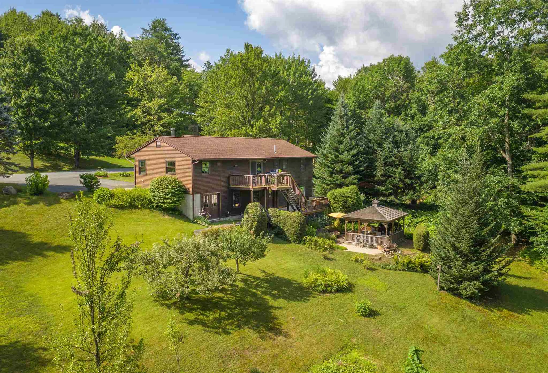 160 Jennifer Lane Hartford VT 05001