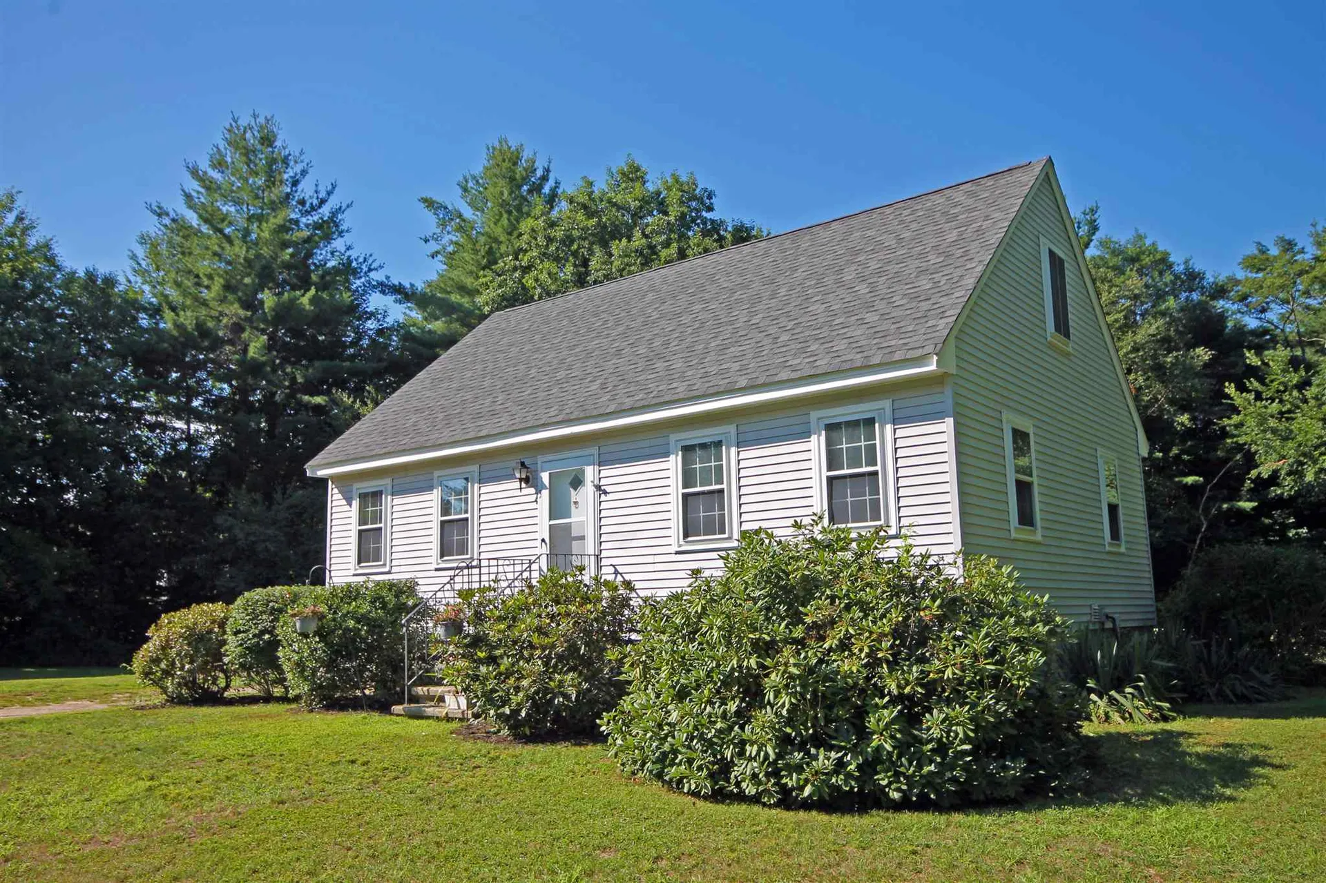 3 Coventry Lane Londonderry NH 03053