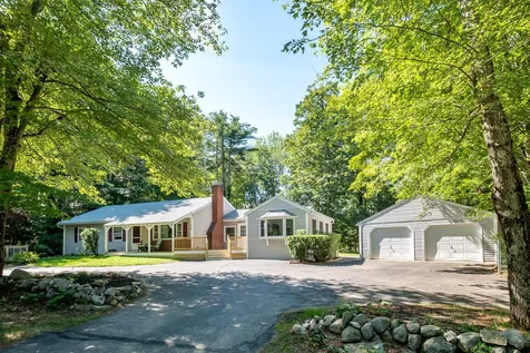 108 Green Road Raymond NH 03077