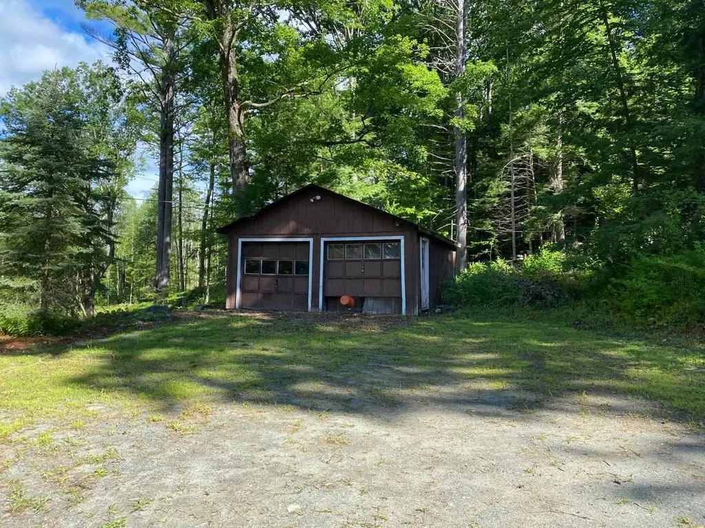 140 Timson Hill Road Newfane VT 05345