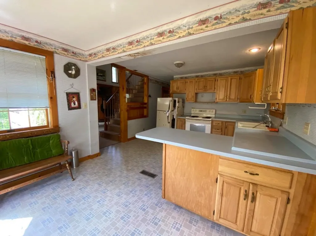 140 Timson Hill Road Newfane VT 05345