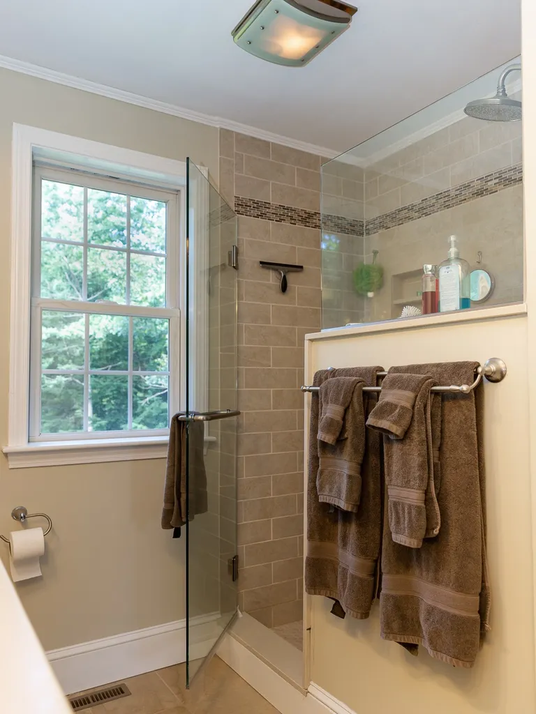 18 Hilton Drive Newmarket NH 03857
