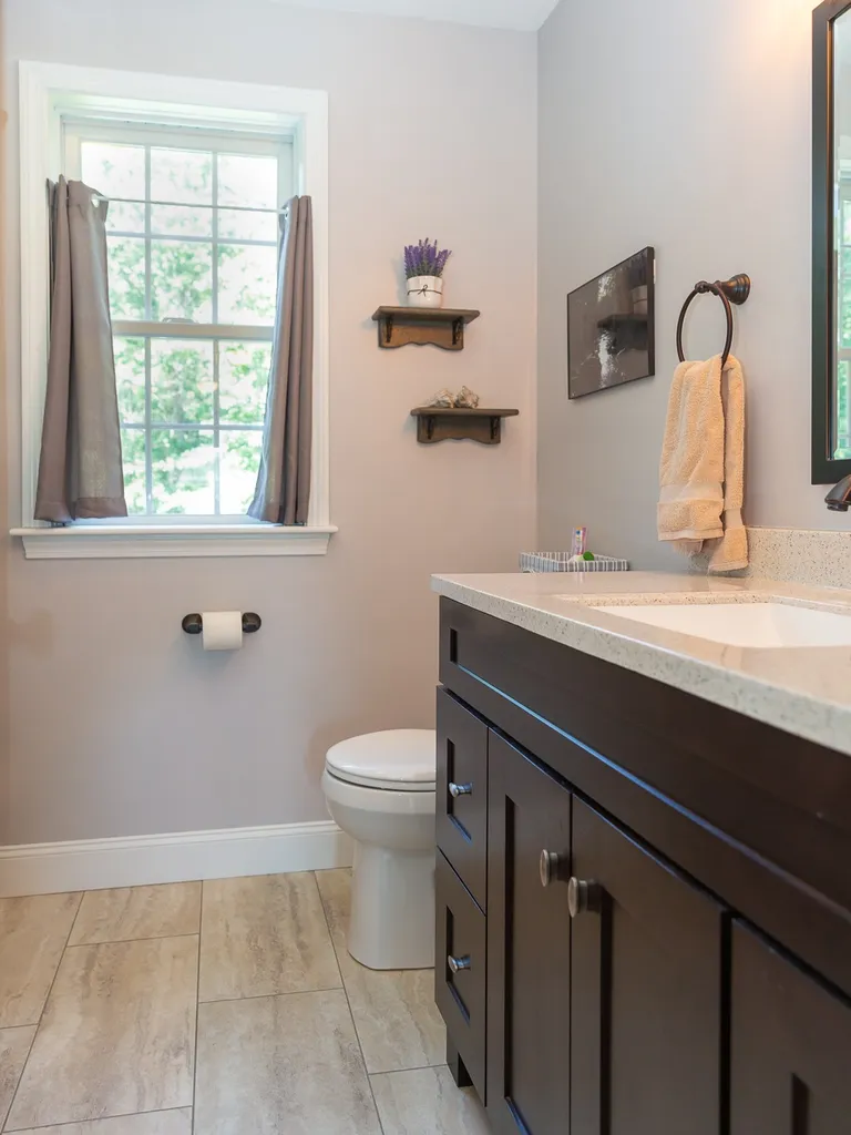 18 Hilton Drive Newmarket NH 03857