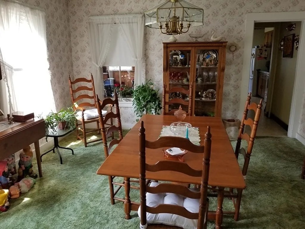 17 Edwards Street Keene NH 03431