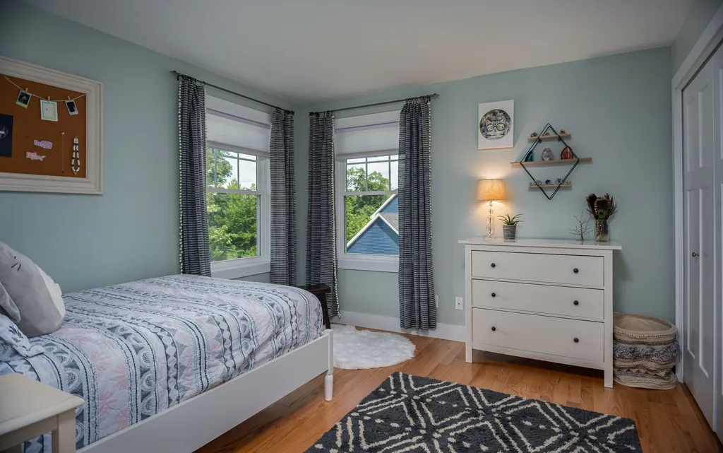 44 Maple Ridge Road Nottingham NH 03290