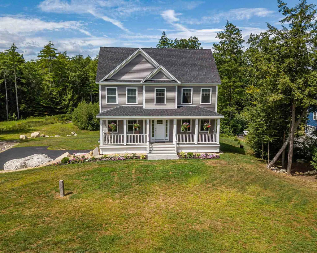 44 Maple Ridge Road Nottingham NH 03290